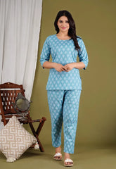 Trendy Stylish Floral Print co-ord set for girls and women